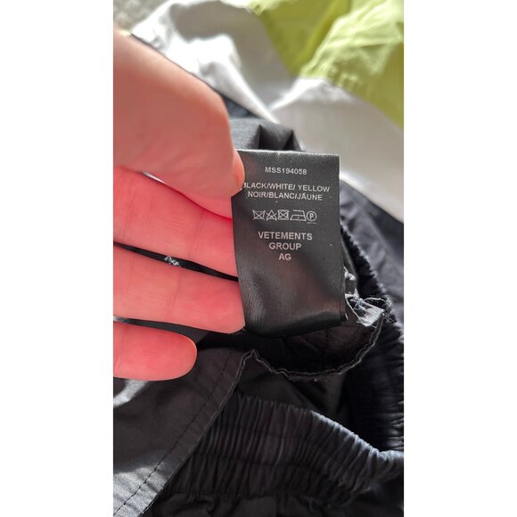 VETEMENTS RTW 2019 RUNWAY TRACK PANTS XS - Picture 9 of 10